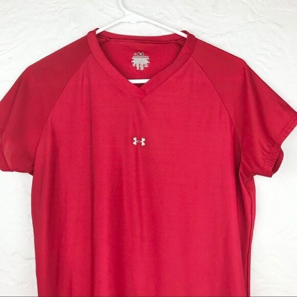 Under Armour Red V-Neck Short Sleeve athletic top - Picture 2 of 8